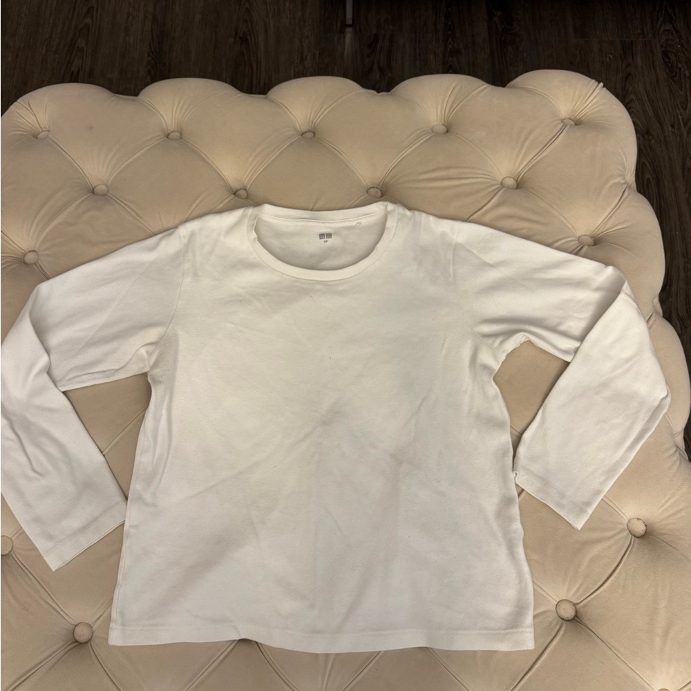 SALE 2 for $20 | UNIQLO Long Sleeve White Tee